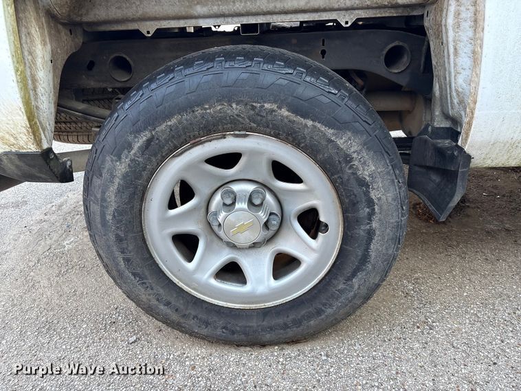 image for item EU7473 2018 Chevrolet Silverado 1500 Ext. Cab pickup truck