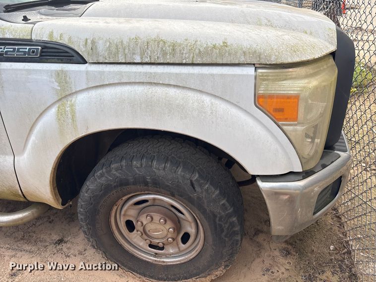 image for item EU7475 2013 Ford F250 Super Duty Ext. Cab pickup truck