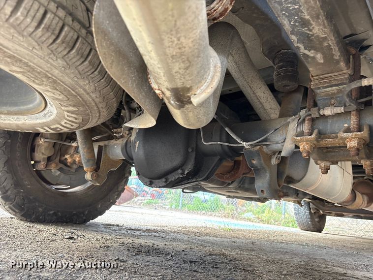 image for item EU7475 2013 Ford F250 Super Duty Ext. Cab pickup truck