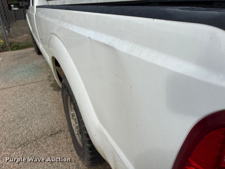 image for item EU7475 2013 Ford F250 Super Duty Ext. Cab pickup truck