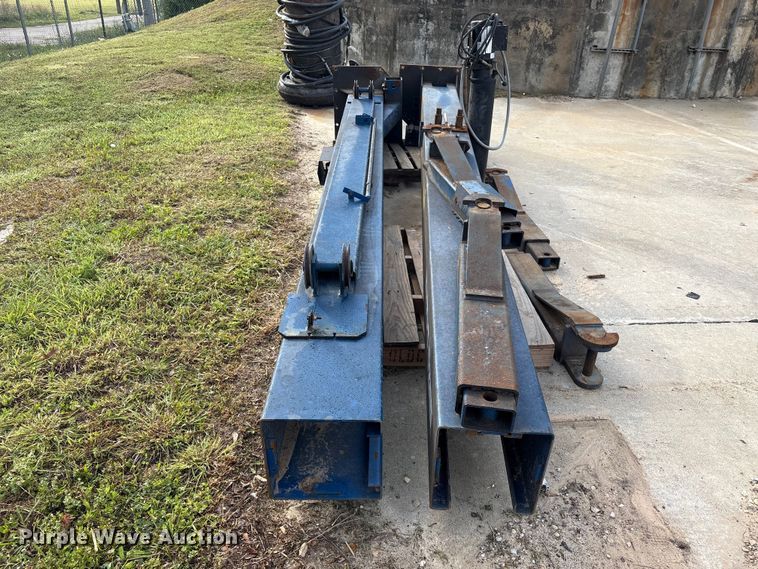 image for item EU7491 2005 Bend Pak, Inc. MX-18C two post Lift