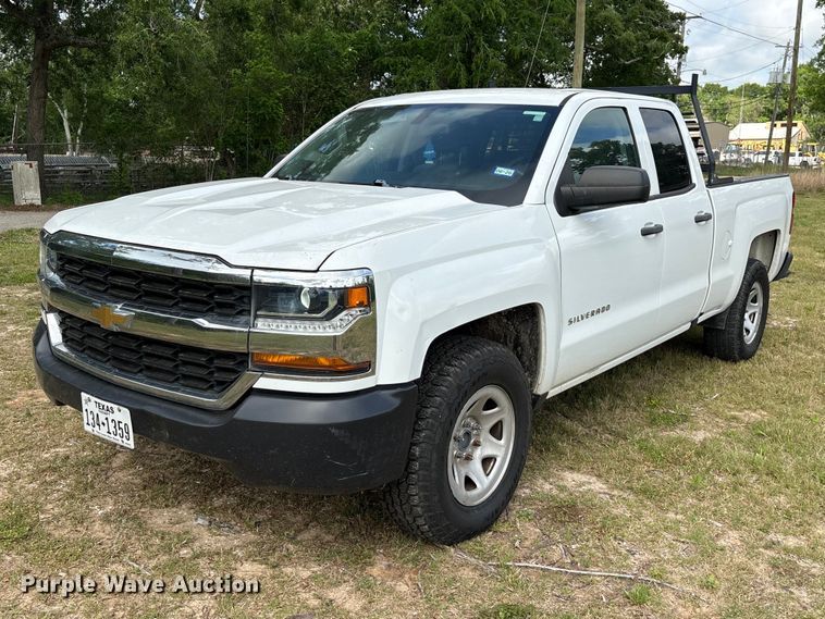 image for item EU7492 2019 Chevrolet Silverado 1500 Ext. Cab pickup truck