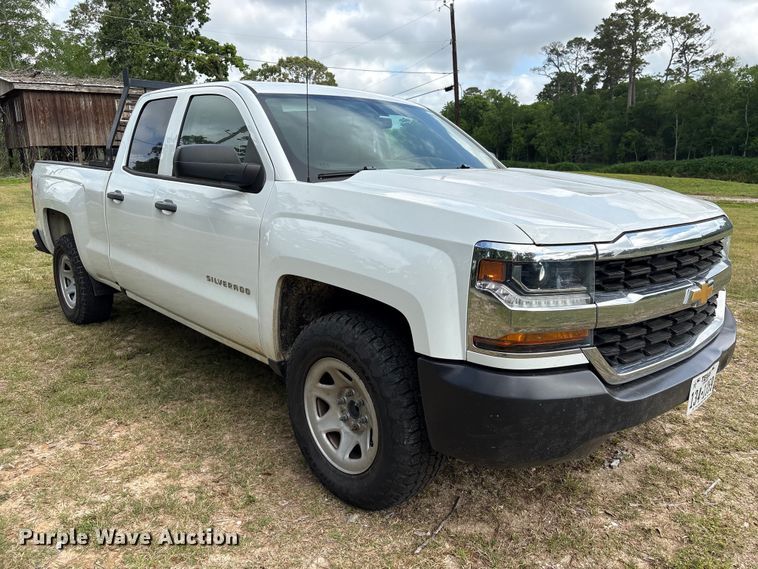 image for item EU7492 2019 Chevrolet Silverado 1500 Ext. Cab pickup truck