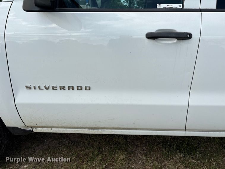 image for item EU7492 2019 Chevrolet Silverado 1500 Ext. Cab pickup truck