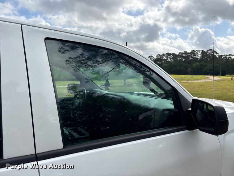 image for item EU7492 2019 Chevrolet Silverado 1500 Ext. Cab pickup truck