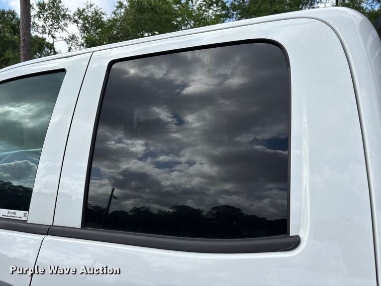 image for item EU7492 2019 Chevrolet Silverado 1500 Ext. Cab pickup truck