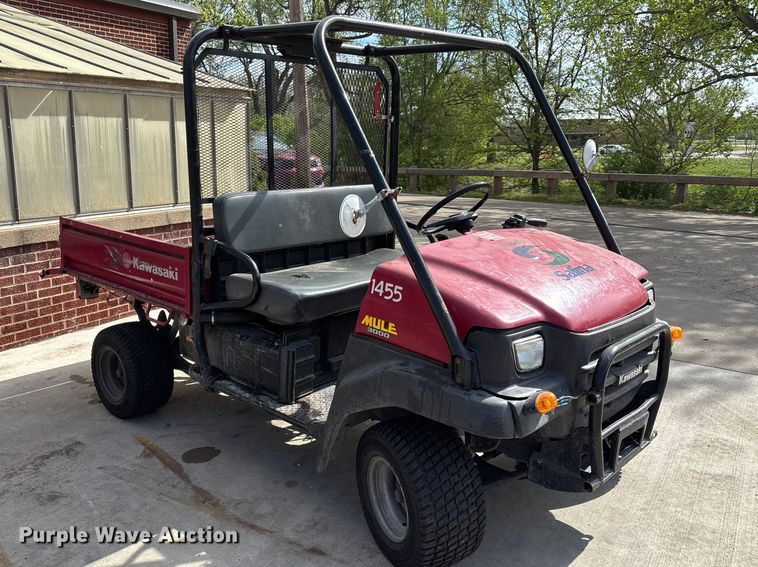 image for item EV2049 2004 Kawasaki Mule 3000 utility vehicle