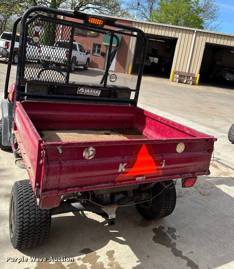image for item EV2049 2004 Kawasaki Mule 3000 utility vehicle