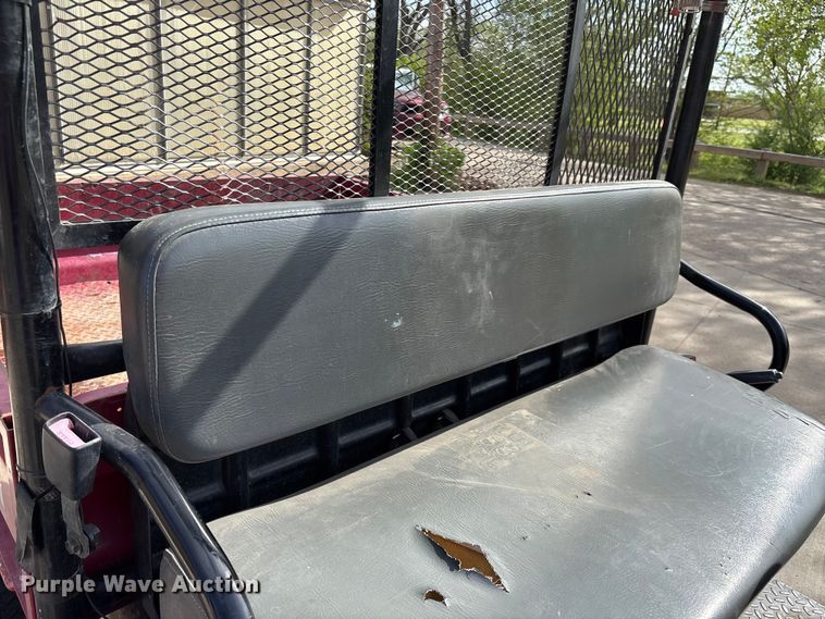 image for item EV2049 2004 Kawasaki Mule 3000 utility vehicle