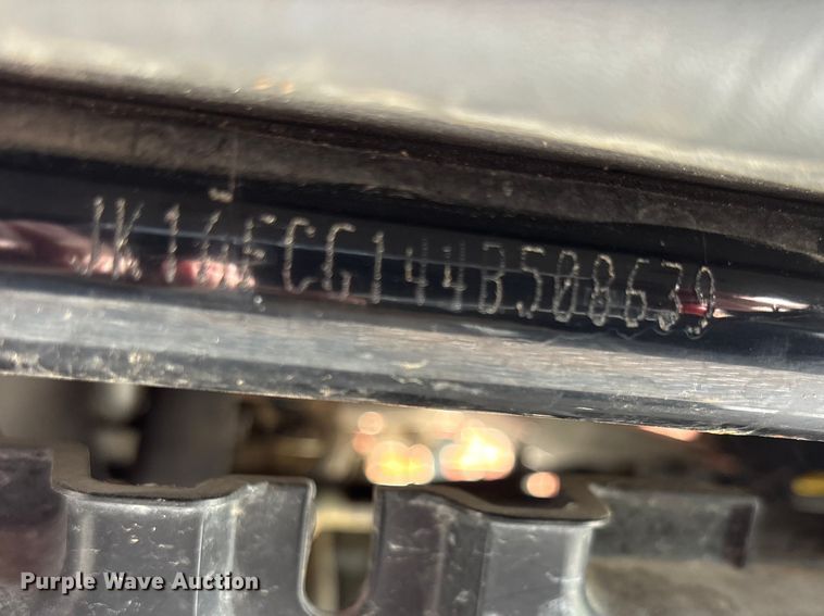 image for item EV2049 2004 Kawasaki Mule 3000 utility vehicle