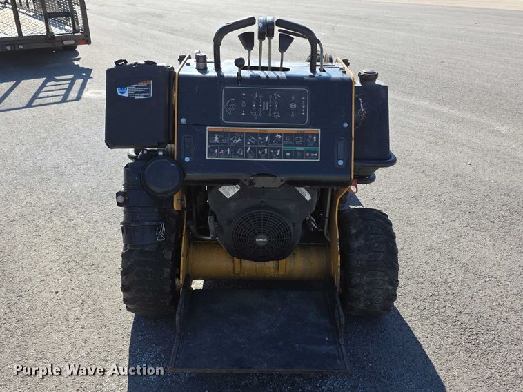 image for item EV2050 Boxer 427W compact utility loader