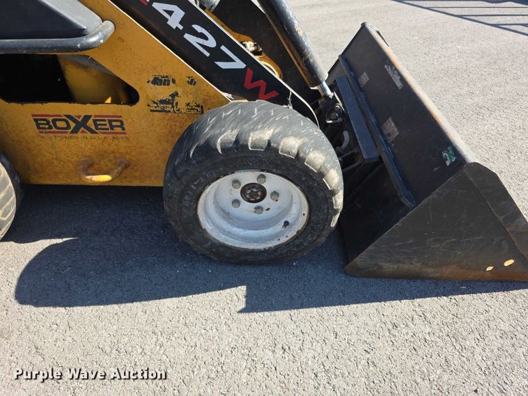 image for item EV2050 Boxer 427W compact utility loader