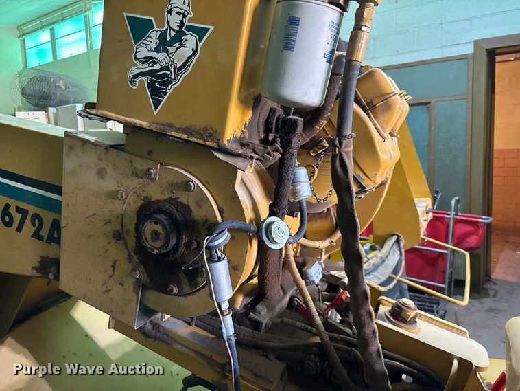 image for item EV2054 1996 Vermeer SC672A stump grinder