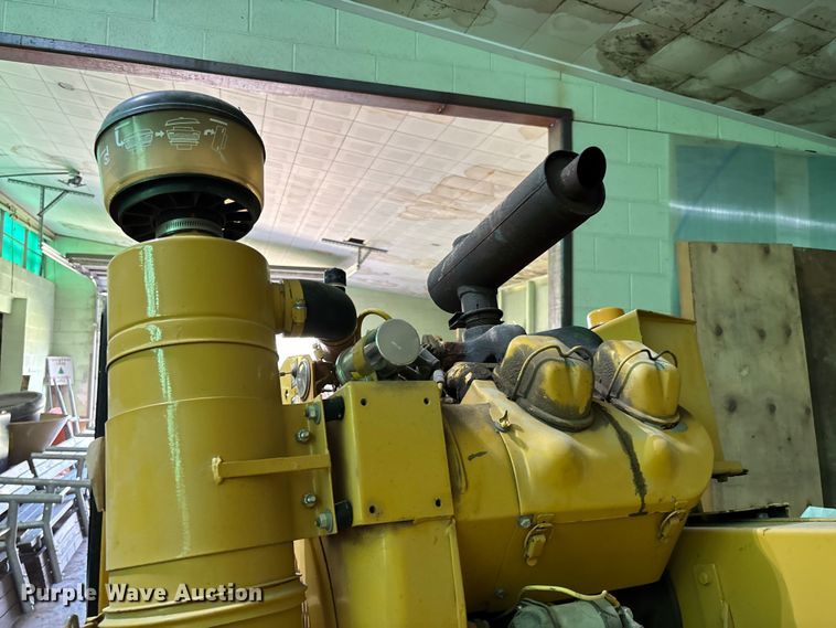 image for item EV2054 1996 Vermeer SC672A stump grinder