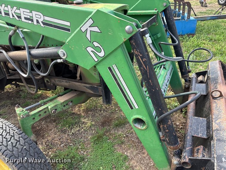 image for item EV2057 1969 John Deere 820 tractor