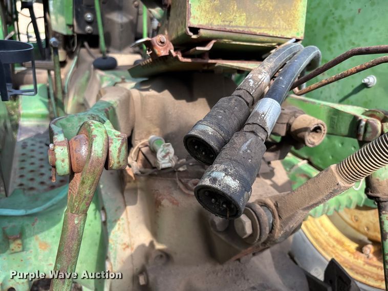 image for item EV2057 1969 John Deere 820 tractor