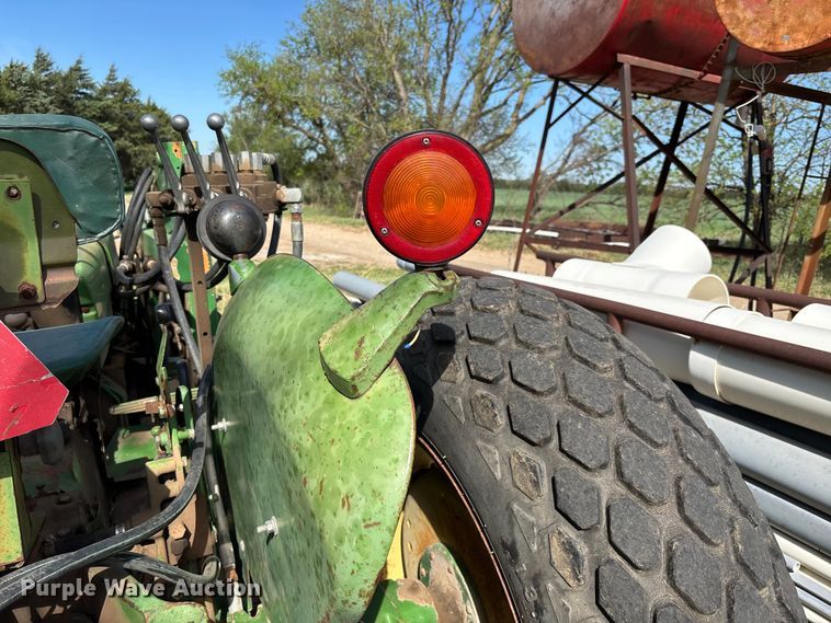 image for item EV2057 1969 John Deere 820 tractor