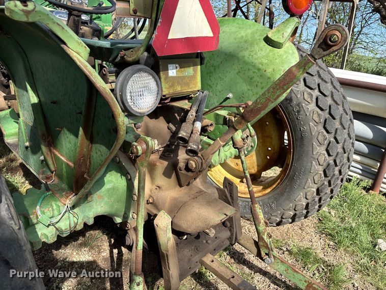 image for item EV2057 1969 John Deere 820 tractor