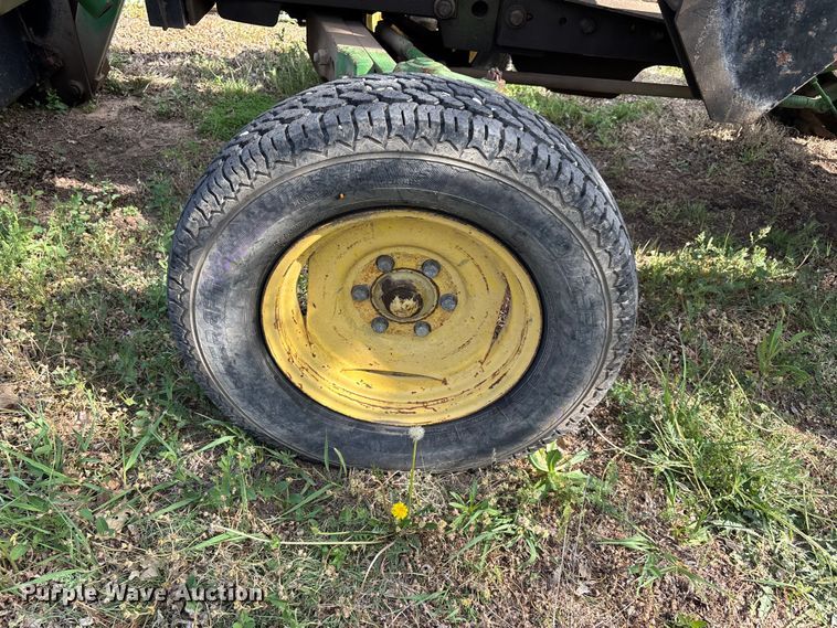 image for item EV2057 1969 John Deere 820 tractor