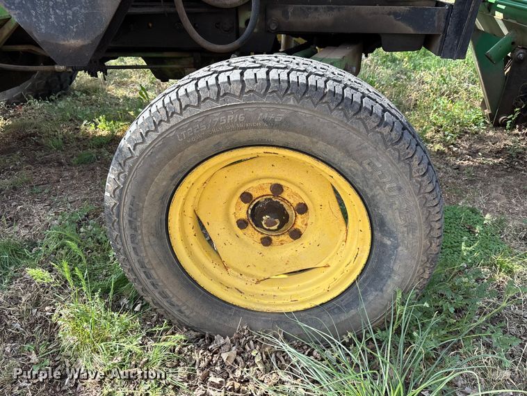 image for item EV2057 1969 John Deere 820 tractor