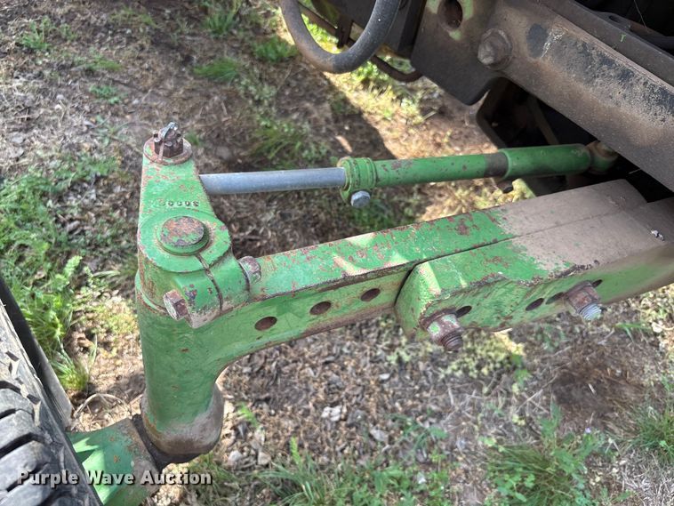 image for item EV2057 1969 John Deere 820 tractor