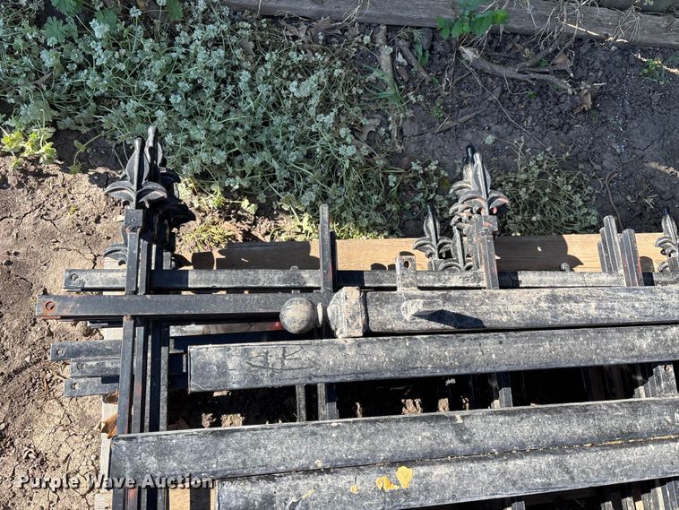 image for item EV2059 Shrubbery fencing