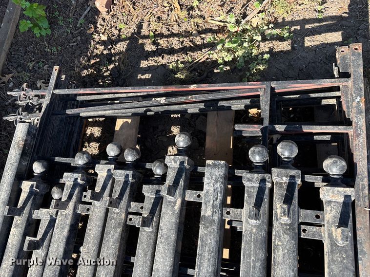 image for item EV2059 Shrubbery fencing