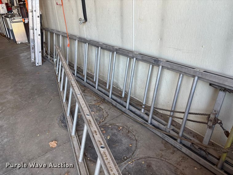 image for item EV2060 (4) fire ladders