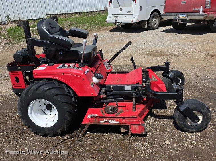 image for item EV2063 Clipper Boss XL lawn mower