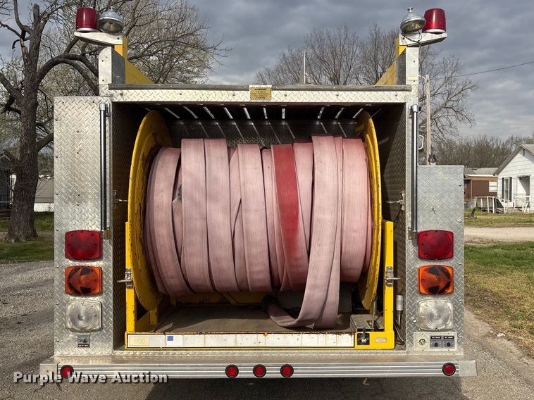 image for item EV2881 1990 Ford Cargo 8000 pumper fire truck