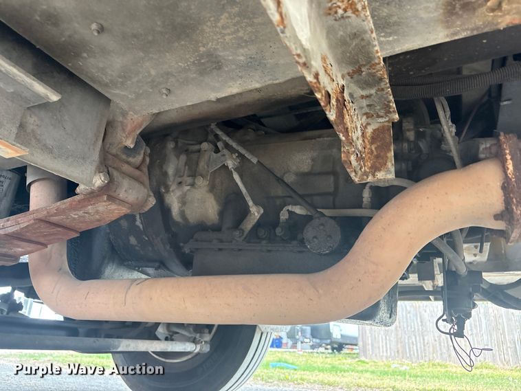 image for item EV2881 1990 Ford Cargo 8000 pumper fire truck