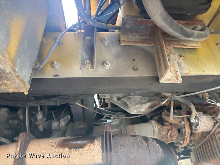 image for item EV2881 1990 Ford Cargo 8000 pumper fire truck