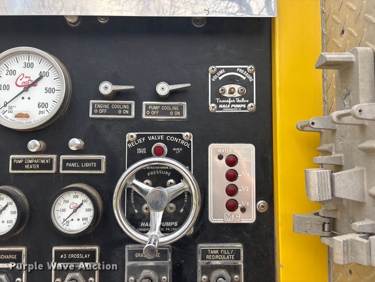 image for item EV2881 1990 Ford Cargo 8000 pumper fire truck