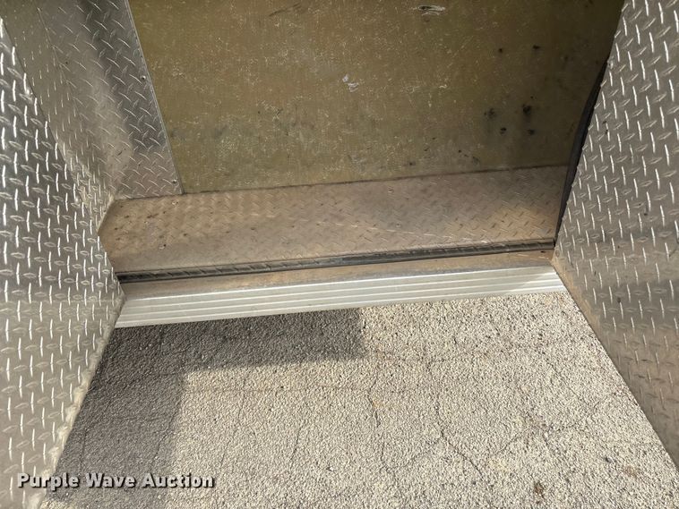 image for item EV2881 1990 Ford Cargo 8000 pumper fire truck