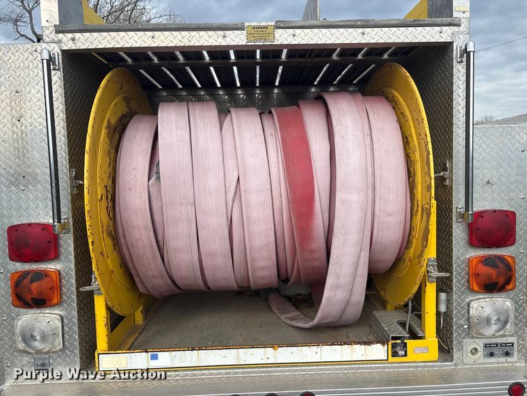 image for item EV2881 1990 Ford Cargo 8000 pumper fire truck