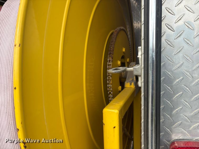 image for item EV2881 1990 Ford Cargo 8000 pumper fire truck