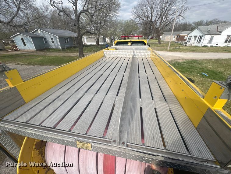 image for item EV2881 1990 Ford Cargo 8000 pumper fire truck