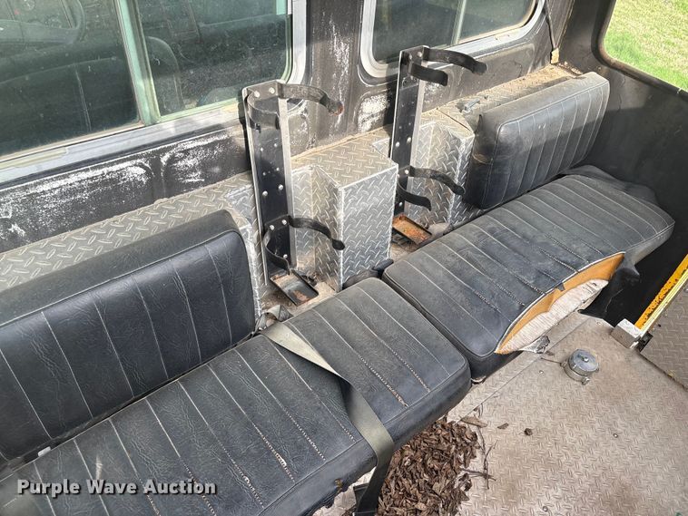 image for item EV2881 1990 Ford Cargo 8000 pumper fire truck