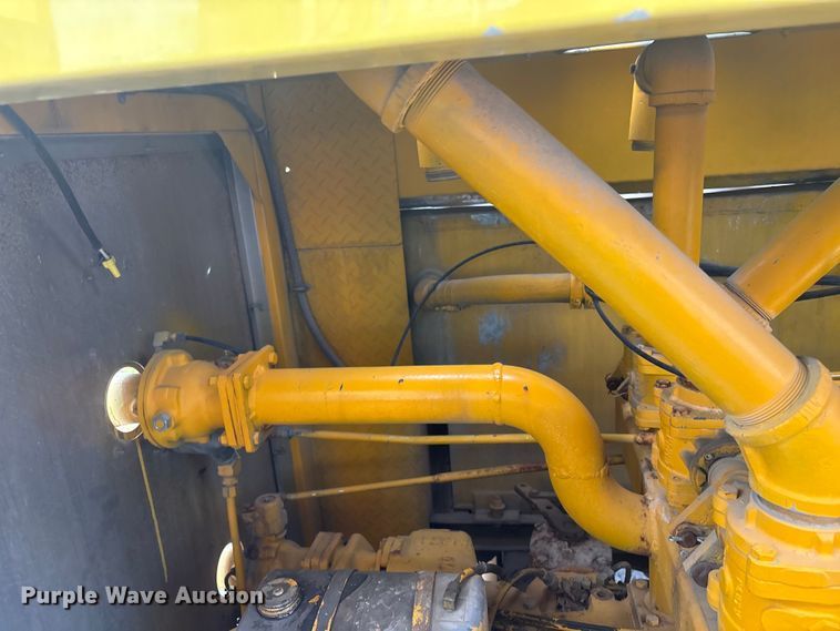 image for item EV2881 1990 Ford Cargo 8000 pumper fire truck