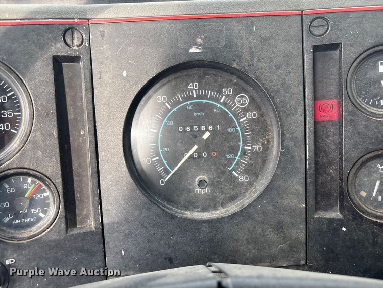 image for item EV2881 1990 Ford Cargo 8000 pumper fire truck