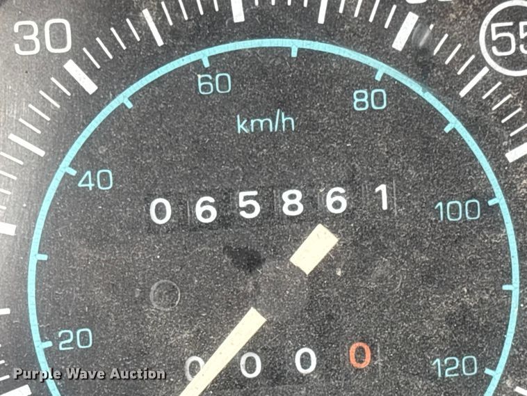 image for item EV2881 1990 Ford Cargo 8000 pumper fire truck