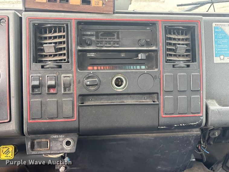 image for item EV2881 1990 Ford Cargo 8000 pumper fire truck