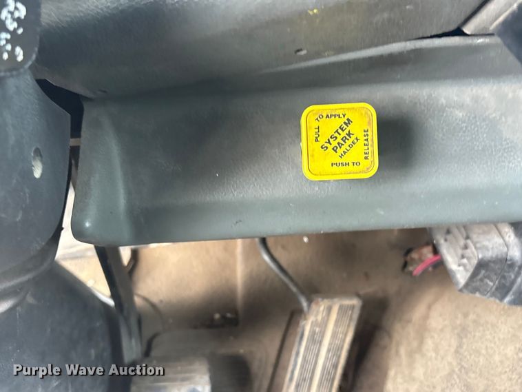 image for item EV2881 1990 Ford Cargo 8000 pumper fire truck