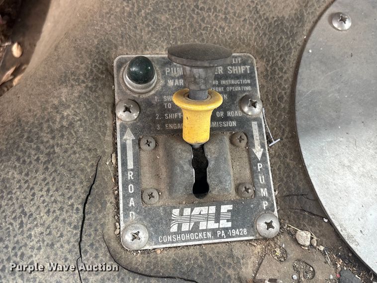 image for item EV2881 1990 Ford Cargo 8000 pumper fire truck