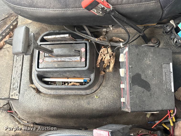 image for item EV2881 1990 Ford Cargo 8000 pumper fire truck