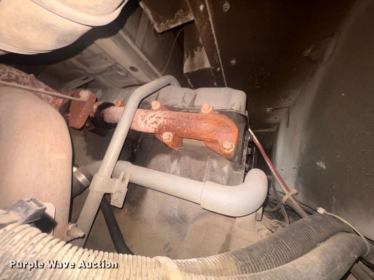 image for item EV2881 1990 Ford Cargo 8000 pumper fire truck