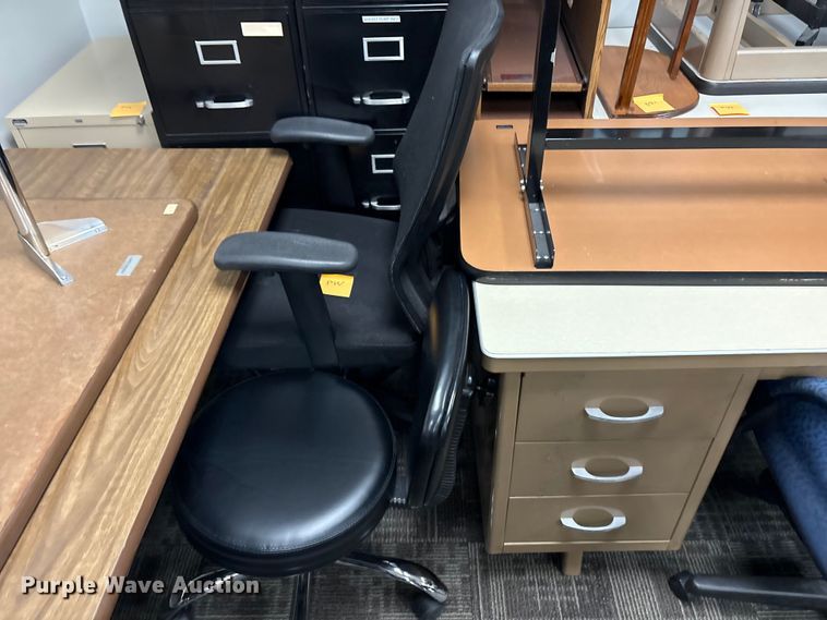 image for item EV2911 Office furniture