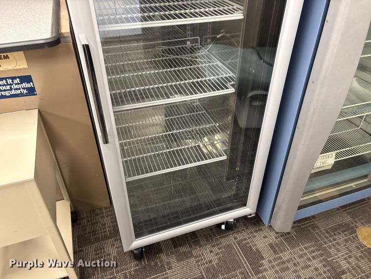 image for item EV2912 (5) refrigerators