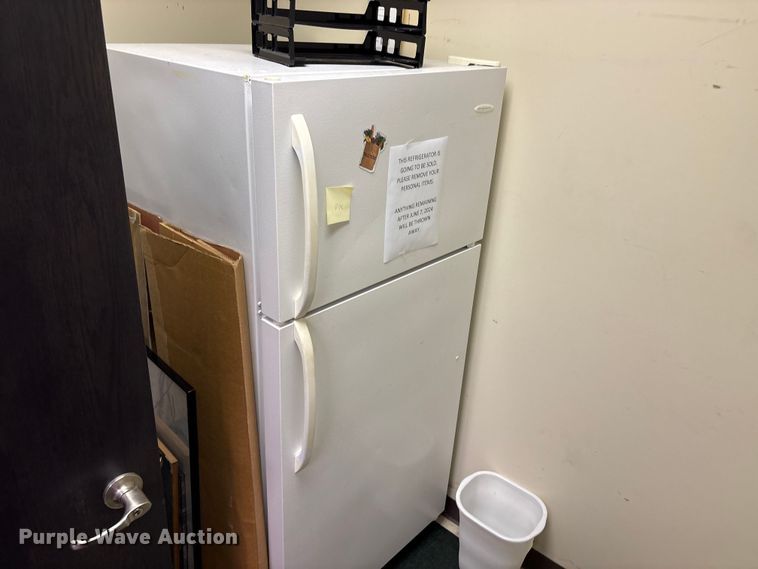 image for item EV2912 (5) refrigerators