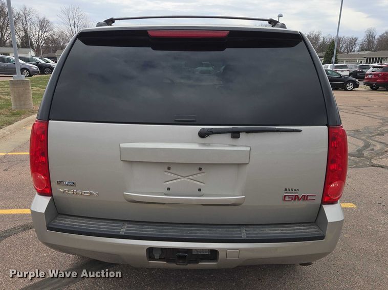 image for item EV5753 2008 GMC Yukon SUV
